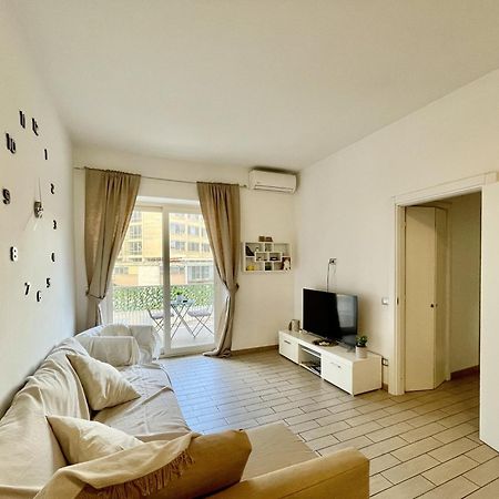 Domus Laterani By Jfm - Comfortable Apartment Big Terrace Colosseo Rom Eksteriør billede
