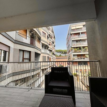 Domus Laterani By Jfm - Comfortable Apartment Big Terrace Colosseo Rom Eksteriør billede